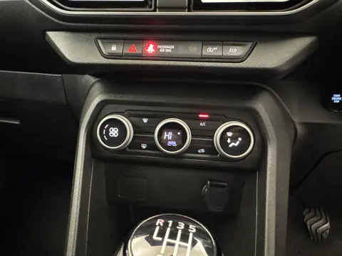 DY23BEO Dacia Jogger 1.0 TCe Expression 5dr Thumbnail #14