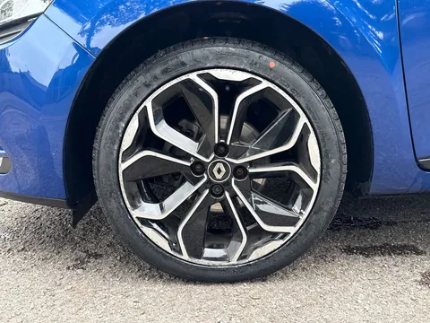 BL68TWJ Renault Clio 0.9 TCE 90 Iconic 5dr Thumbnail #33