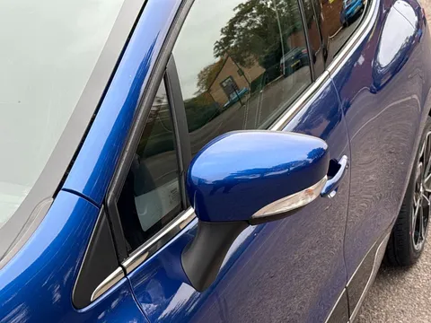 BL68TWJ Renault Clio 0.9 TCE 90 Iconic 5dr Thumbnail #25