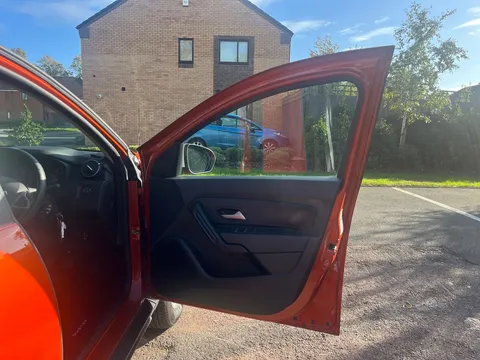 BP73JYT Dacia Duster 1.0 TCe 90 Expression 5dr Thumbnail #17