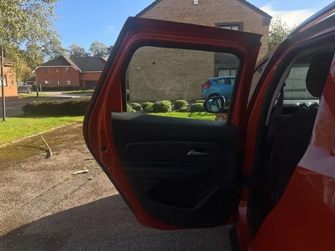 BP73JYT Dacia Duster 1.0 TCe 90 Expression 5dr Thumbnail #21