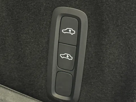 DS19PGX Volvo XC60 2.0 T5 [250] Inscription Pro 5dr AWD Geartronic Thumbnail #21