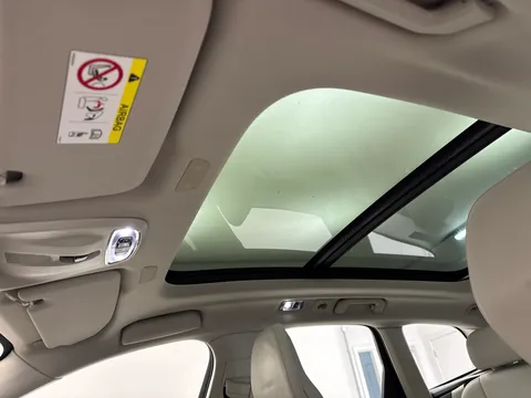 DS19PGX Volvo XC60 2.0 T5 [250] Inscription Pro 5dr AWD Geartronic Thumbnail #14