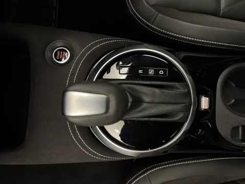 DN71UEM Nissan Juke 1.0 DiG-T 114 Tekna+ 5dr DCT Thumbnail #16