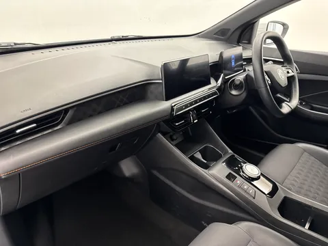 DN74PYF Mg Motor Uk Mg3 1.5 Hybrid Trophy 5dr Auto Thumbnail #12