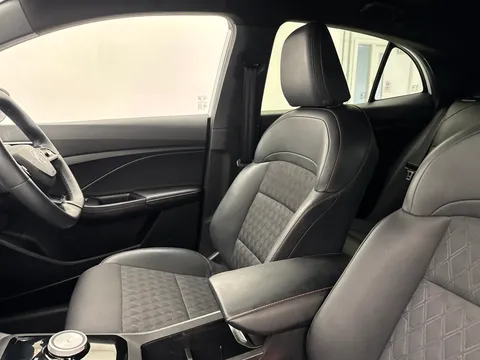 DN74PYF Mg Motor Uk Mg3 1.5 Hybrid Trophy 5dr Auto Thumbnail #9