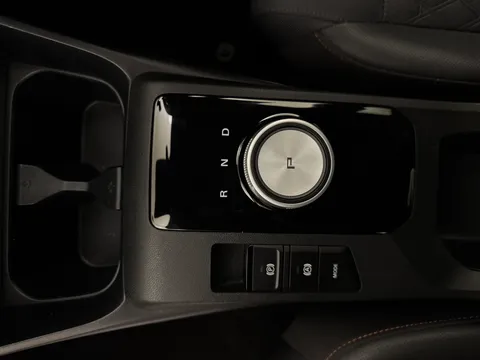 DN74PYF Mg Motor Uk Mg3 1.5 Hybrid Trophy 5dr Auto Thumbnail #15