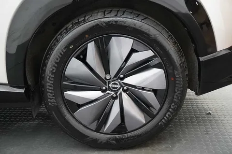 8 of 16 for Nissan ARIYA 160kW Advance 63kWh 22kWCh 5dr Auto