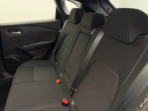 DT74UDU Nissan Qashqai 1.5 E-Power Acenta Premium 5dr Auto Thumbnail #13