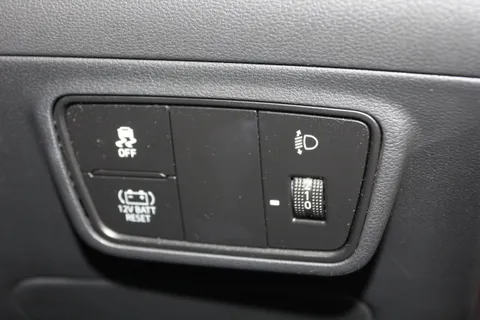 DE23VPV Hyundai Tucson 1.6 TGDi Hybrid 230 Premium 5dr 2WD Auto Thumbnail #15