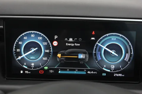 DE23VPV Hyundai Tucson 1.6 TGDi Hybrid 230 Premium 5dr 2WD Auto Thumbnail #17