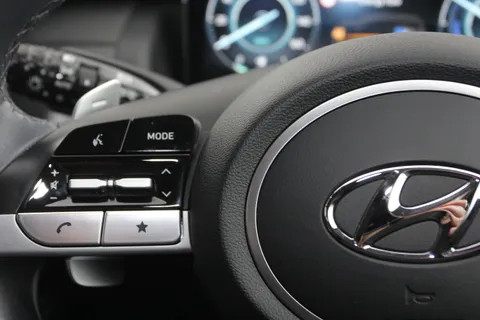 DE23VPV Hyundai Tucson 1.6 TGDi Hybrid 230 Premium 5dr 2WD Auto Thumbnail #18