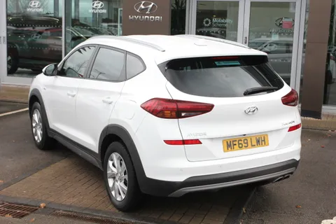 MF69LWH Hyundai Tucson 1.6 CRDi 48V MHD SE Nav 5dr 2WD Thumbnail #29