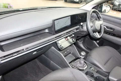 EK25UCL Hyundai Tucson 1.6T Premium 5dr Thumbnail #3