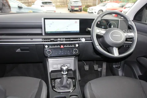 EK25UCL Hyundai Tucson 1.6T Premium 5dr Thumbnail #7