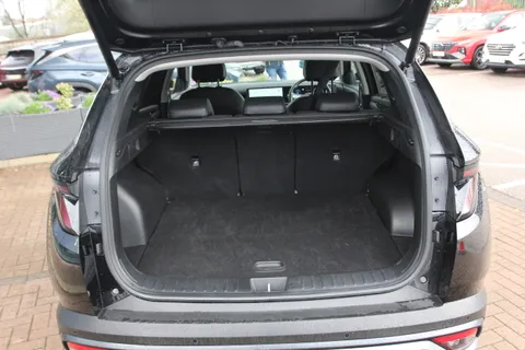 EK25UCL Hyundai Tucson 1.6T Premium 5dr Thumbnail #15