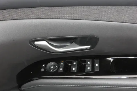 EK25UCL Hyundai Tucson 1.6T Premium 5dr Thumbnail #27