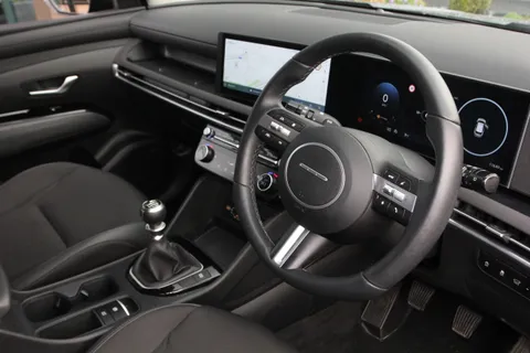 EK25UCL Hyundai Tucson 1.6T Premium 5dr Thumbnail #10