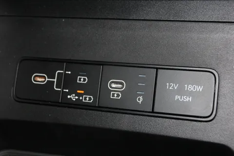 EK25UCL Hyundai Tucson 1.6T Premium 5dr Thumbnail #30