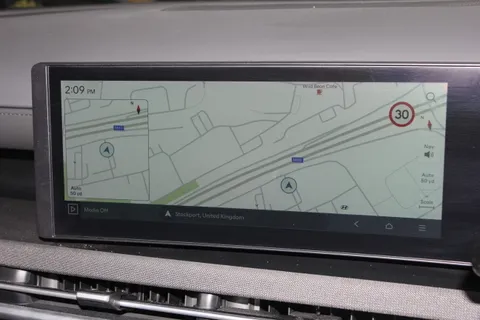 EK25UCL Hyundai Tucson 1.6T Premium 5dr Thumbnail #17