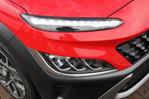 MK23PRZ Hyundai Kona 1.6 GDi Hybrid Ultimate 5dr DCT Thumbnail #36