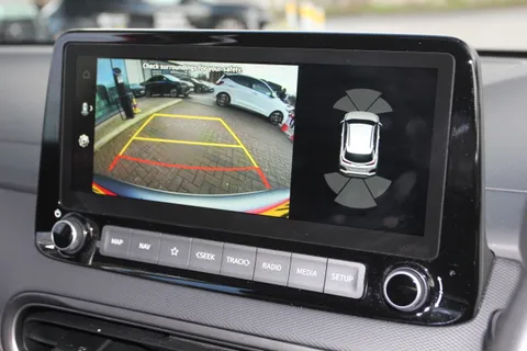 MK23PRZ Hyundai Kona 1.6 GDi Hybrid Ultimate 5dr DCT Thumbnail #19