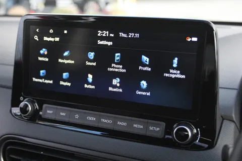 MK23PRZ Hyundai Kona 1.6 GDi Hybrid Ultimate 5dr DCT Thumbnail #20