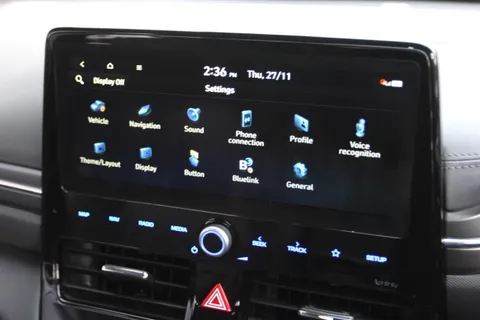 ML70ZPO Hyundai Ioniq 1.6 GDi Hybrid Premium SE 5dr DCT Thumbnail #19