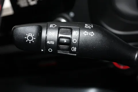 MV25YVN Hyundai i20 1.0T GDi N Line S 5dr DCT Thumbnail #25