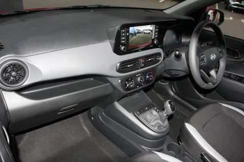 MV75XDO Hyundai i10 1.0 [63] Advance 5dr Auto [Nav] Thumbnail #3