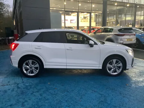 DG73BVH Audi Q2 30 TFSI S Line 5dr Thumbnail #10