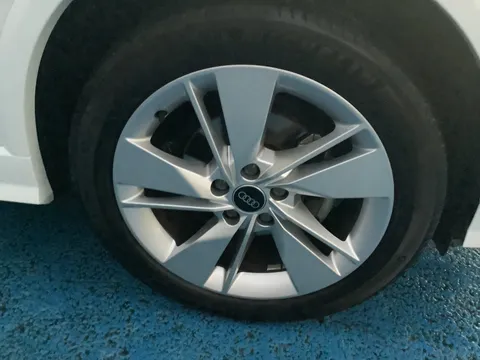 DG73BVH Audi Q2 30 TFSI S Line 5dr Thumbnail #11