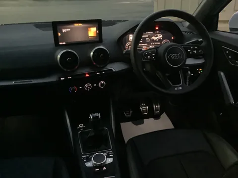 DG73BVH Audi Q2 30 TFSI S Line 5dr Thumbnail #2