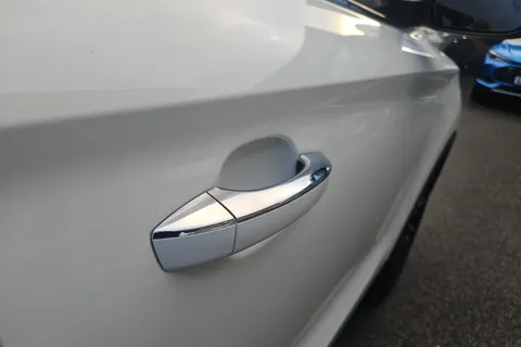 MW73YGC Mg Motor Uk Zs 1.5 VTi-TECH Exclusive 5dr Thumbnail #21