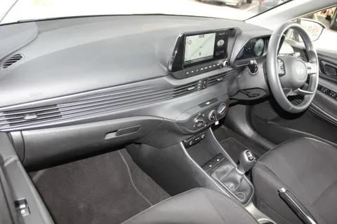 LD74AYK Hyundai i20 1.0T GDi Advance [Nav] 5dr Thumbnail #3