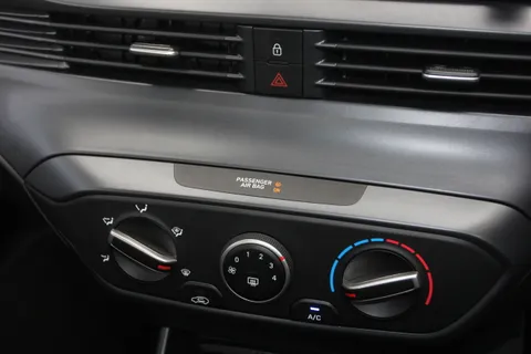 LD74AYK Hyundai i20 1.0T GDi Advance [Nav] 5dr Thumbnail #19