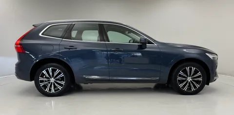 YX71ZVG Volvo XC60 2.0 B4D Inscription 5dr AWD Geartronic Thumbnail #12
