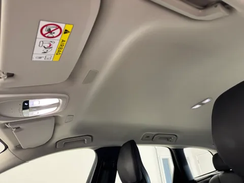 YX71ZVG Volvo XC60 2.0 B4D Inscription 5dr AWD Geartronic Thumbnail #22