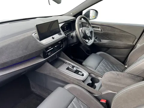 DX25WXR Nissan Qashqai 1.5 E-Power Tekna+ 5dr Auto Thumbnail #11