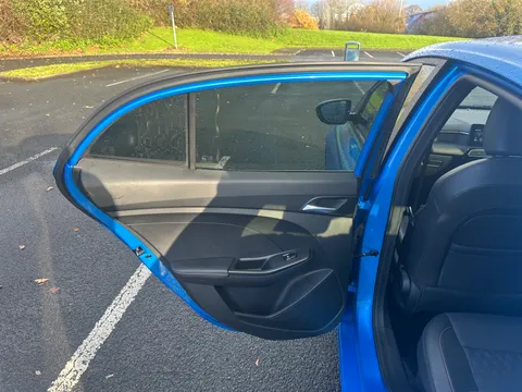 CX74RXS Mg Motor Uk Mg3 1.5 Hybrid Trophy 5dr Auto Thumbnail #25