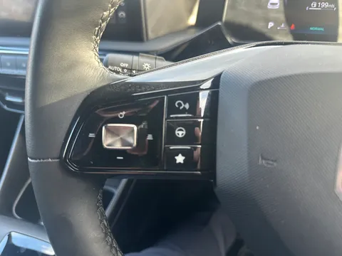 CX74RXS Mg Motor Uk Mg3 1.5 Hybrid Trophy 5dr Auto Thumbnail #32