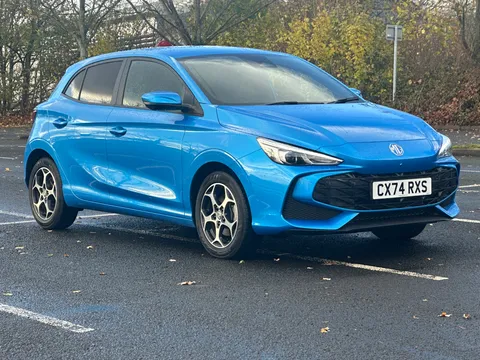 CX74RXS Mg Motor Uk Mg3 1.5 Hybrid Trophy 5dr Auto Thumbnail #2