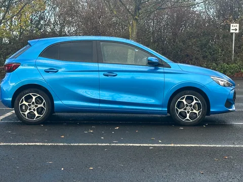 CX74RXS Mg Motor Uk Mg3 1.5 Hybrid Trophy 5dr Auto Thumbnail #9