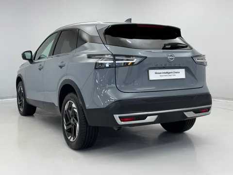 OV74WSO Nissan Qashqai 1.3 DiG-T MH 158 N-Connecta [Glass Rf] 5dr Xtronic Thumbnail #10