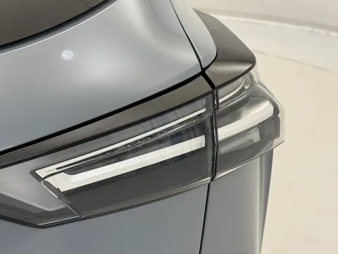 OV74WSO Nissan Qashqai 1.3 DiG-T MH 158 N-Connecta [Glass Rf] 5dr Xtronic Thumbnail #34