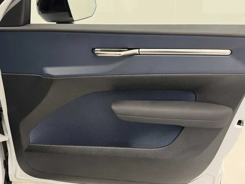 DV25OUP Volvo Ex30 315kW Twin Motor Performance Ultra 69kWh 5dr Auto Thumbnail #36