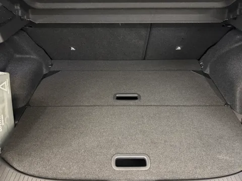 DV74ZXY Nissan Qashqai 1.3 DiG-T MH 158 Tekna 5dr 4WD Xtronic Thumbnail #12