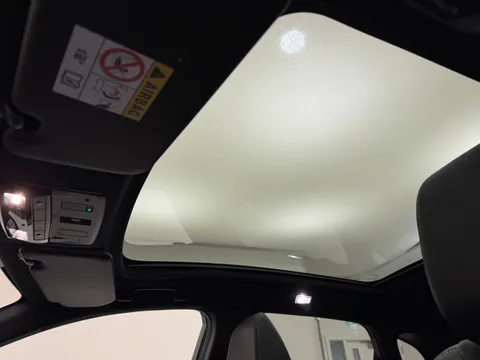 DV74ZXY Nissan Qashqai 1.3 DiG-T MH 158 Tekna 5dr 4WD Xtronic Thumbnail #17