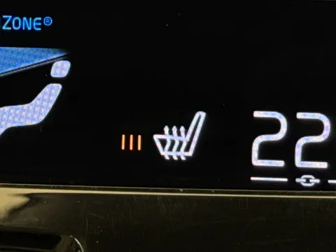 ND70OUO Volvo XC60 2.0 B5P [250] Momentum 5dr AWD Geartronic Thumbnail #28