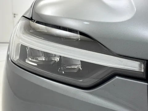 ND70OUO Volvo XC60 2.0 B5P [250] Momentum 5dr AWD Geartronic Thumbnail #34